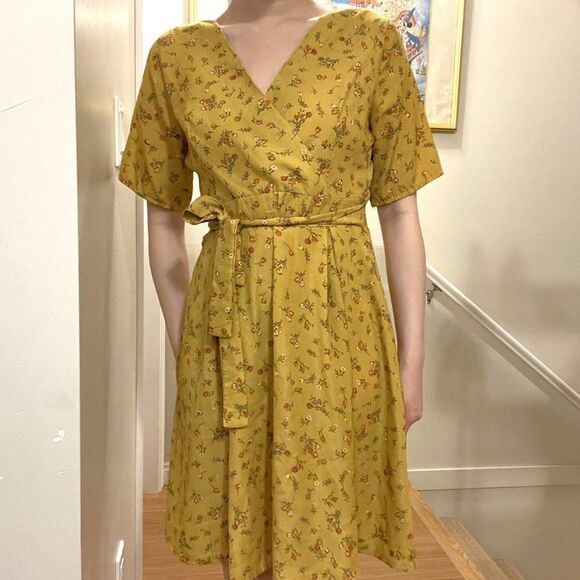 Yellow Floral Mini Wrap Dress from Korea - XS-S - Picture 6 of 13